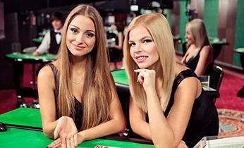 Bàn chơi Blackjack tại Yolo68 Casino